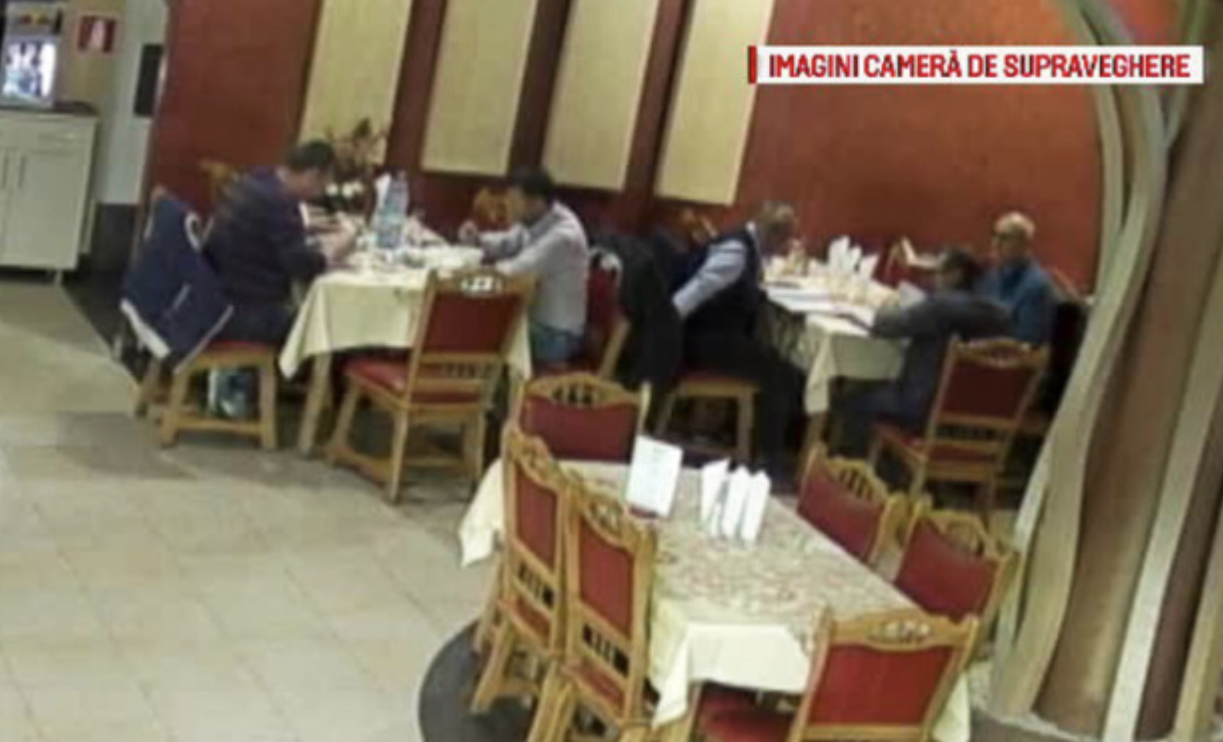 Un Cuplu De Br Ileni A Terorizat Restaurantele Din Predeal Furau Banii